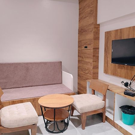 Hotel Pragati Inn أحمدناغار المظهر الخارجي الصورة