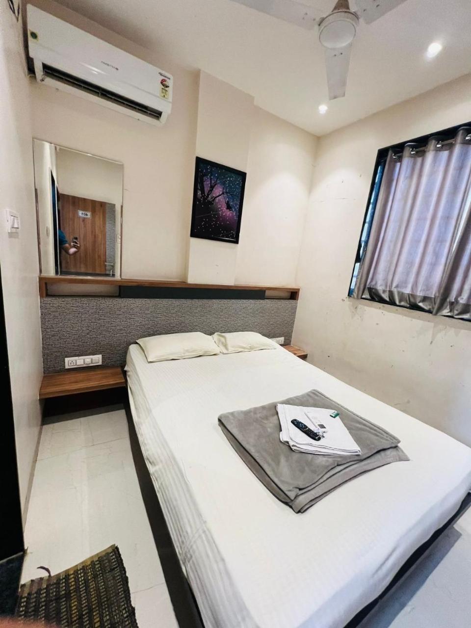 Hotel Pragati Inn أحمدناغار المظهر الخارجي الصورة